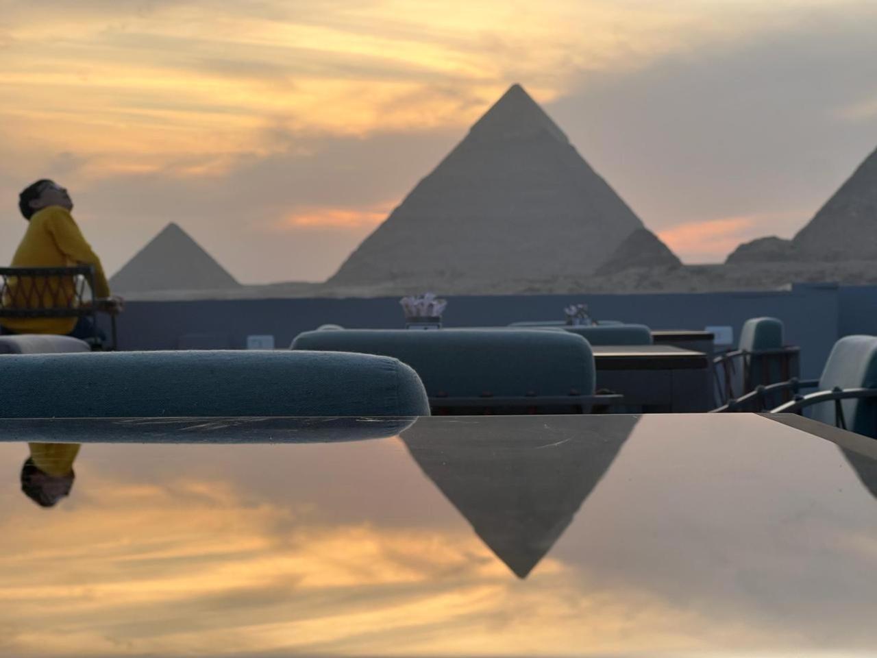 Pyramids Hotel Kafrat al Jabal Bagian luar foto