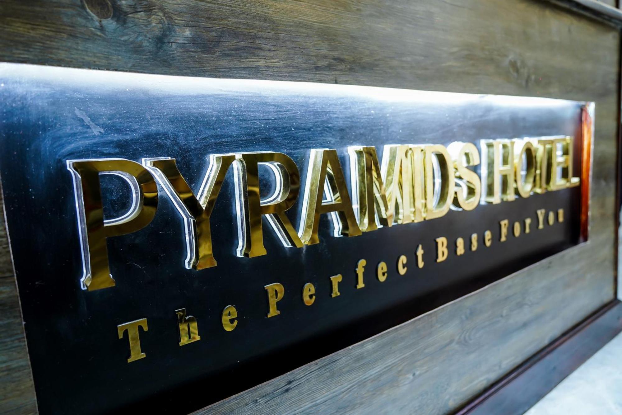 Pyramids Hotel Kafrat al Jabal Bagian luar foto